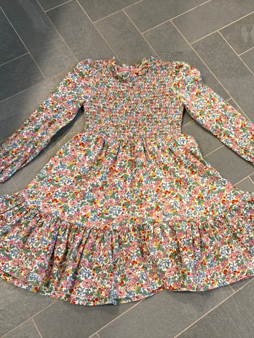 MINI BODEN GIRL'S FLORAL LONG SLEEVE TWIRL SMOCKED DRESS 6 7